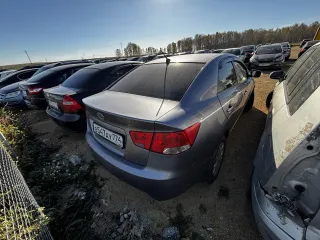 KIA Cerato 2009 автомобиль марки KIA модель Cerato 2009 г.в. VIN-номер KNAFU411AA5802963 с лотом №1 можно ознакомиться по месту его нахождения: Челябинская обл, Челябинск г, Большое Баландино, Геолокация: 55.371147, 61.453017..:, предварительно согласовав время с Финансовым управляющим по тел…