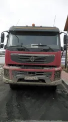 Volvo FH-Truck тягач 2012 года выпуска, государственный номер С291ОН51. Ознакомиться с имуществом и документами можно по указанным адресам, по согласованию с организатором торгов.