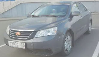 Легковой автомобиль седан GЕЕLУ ЕМGRАND  FЕ 1 , 2012 г.в., VIN: Х9W215710С0000248, кузов № Х9W215710С0000248, цвет: Стальной  серый . Рабочий объем  см³ : 1498. Мощность  кВт/л.с. : 72/98. Государственный регистрационный номер Т900СВ56