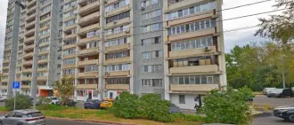 Квартира площадью 50,7 кв.м по адресу: г. Москва, ул. Шоссейная, д. 39, кв. 95. Кадастровый номер: 77:04:0003009:2585. Общие сведения об ограничениях и обременениях: арест, залог, запрет регистрационных действий. Вид жилого помещения: квартира.