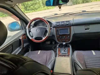 Mercedes-Benz ML 320, 1998 года, 218 лс, 445466 км, полный привод, АКПП, марка и(или) модель: МЕРСЕДЕС-БЕНЦ ML 320, год выпуска: 1998, идентификационный номер (VIN): WDC1631541A079186, номер шасси (рамы): --, номер кузова (кабины): -WDC1631541A079186, цвет кузова (кабины): синий, номер двигателя…