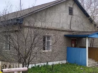 нежилое здание с кадастровым номером 02:38:090111:460, площадью 127,5 кв.м., земельный участок с кадастровым номером 02:38:090111:1106, площадью 778 кв.м., категория земель: земли населенных пунктов, вид разрешенного использования: административное здание Федеральной службы по надзору прав…