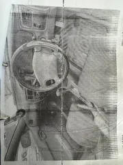 Toyota Corolla 2001 года, государственный номер Е781ХК75, VIN EE1030102197, цвет белый, номер двигателя 2061731. ПТС отсутствует. Автомобиль в нерабочем состоянии. Отсутствует передний бампер, решетка радиатора, два передних колеса, левое крыло, поворотники, левая передняя фара, левое зеркало…