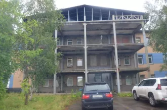 Здание (административно-бытовые помещения) площадью 723,4 м2, назначение: нежилое, кадастровый номер 29:28:110270:42, местоположение: Архангельская область, г. Северодвинск, проезд Чаячий, д.11. Здание (цех изготовления армокаркасов) площадью 1580,8 м2, назначение: нежилое, кадастровый номер…
