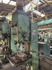 Вертикально-сверлильный станок 2Н135 1983 года выпуска. Внешне не разукомплектован, возможно отсутствие деталей.