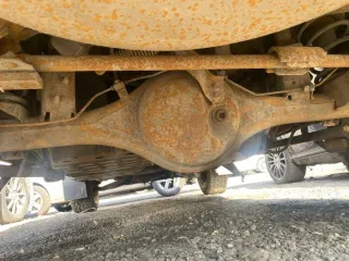Nissan Pathfinder 2001 года, универсал, черный цвет, VIN JN8DR09Y91W610630.