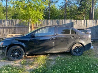 Автомобиль марки MITSUBISHI модель Lancer 2010 г.в. VIN номер JMBSNCY2AAU003818 Ознакомление с регламентом проведения торгов, ознакомление с проектом договора купли продажи имущества, выдача бланков договора о задатке, ознакомление с характеристиками продаваемого имущества и документацией по нему…