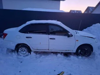 LADA Granta 2190 SEБЕЛЫЙ, 2013 года, 86 лс, 250000 км, марка, модель – LADA 2190 GRANTA SEDAN; цвет – БЕЛЫЙ; идентификационный номер (VIN) – XTA219010D0194824; год изготовления – 2013; кузов № XTA219010D0194824; паспорт транспортного средства – серия 02РР № 413680. Техническое состояние: привод…