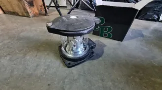 Навигационные лампы Rot Hell Weib Stark годный остаток: лампа навигационная с маркировкой «rot. hell 30455 3sm» - 1 шт.; лампа навигационная с маркировкой «rot. Hell 25456» - 1 шт.; лампа навигационная с маркировкой «rot. hell 30249 3sm» - 1 шт.; лампа навигационная с маркировкой «11242 3sm» - 1…