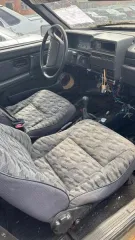 ВАЗ-21083, 1990 год, госномер Р732УА43, цвет бордовый, VIN XTA210830T1874067. По корпусу очаги коррозии, сколы краски, передние крылья мятые. Имеет повреждения салона и передней панели, колонки на дверцах и магнитола отсутствуют, без аккумулятора, ключей и документов. Рабочее состояние не…