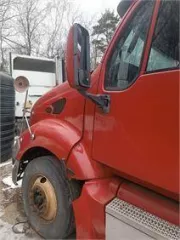 Грузовой тягач, Peterbilt 387, VIN:1ХР7DB9X14D820681. Информацию о составе и характеристиках можно получить в рабочие дни с 10:00 до 16:00, отправив запрос на asv551@yandex.ru.
