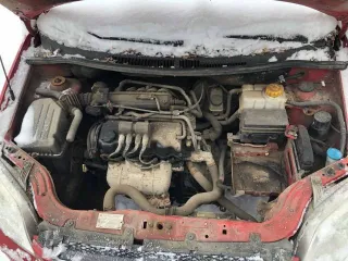 Chevrolet Aveo, 2007 года, 72 лс, 230739 км. Легковой автомобиль: ШЕВРОЛЕ КЛАСС Т200, модель: АВЕО, год изготовления: 2007, цвет: Красный, VIN: XUUSF69TJ80006160, ПТС: 39MO611756261120070Z, г/н: У864АН44, мощность двигателя, л. с. (кВт): 72 л.с., отсутствуют четыре колеса и аккумулятор, имеются…