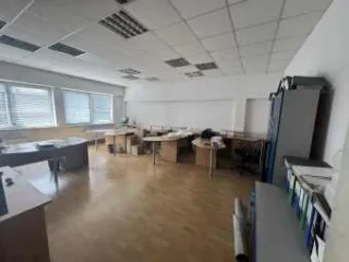 Нежилое помещение площадью 4760,6 кв.м, кадастровый номер 31:18:0602004:329, адрес: Россия, Белгородская область, г. Шебекино, ул. Ржевское шоссе, 20. Земельный участок площадью 7406 кв.м, категория земель: земли населённых пунктов, вид разрешённого использования: под производственной базой…