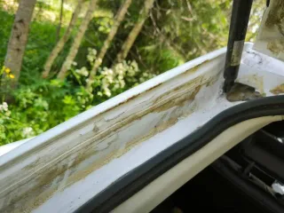 Mazda CX-7 2011 года, 238 л.с., 110000 км, АКПП. Автомобиль Mazda CX-7 2011 года выпуска, госномер А131СТ90, VIN JMZER893800248419. Цвет белый, тип кузова универсал, тип двигателя бензин, мощность 238 л.с., коробка передач АКПП. Техническое состояние условно-пригодное, требует ремонта, на ходу.