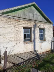 Жилое здание 30,7кв.м и земельный участок 1383кв.м, Ростовская область, Зимовниковский р-н Жилое здание, площадь: 30,7кв.м., кадастровый номер: 61:13:0060104:124 и земельный участок, площадь: 1 383кв.м., категория земель: Земли населенных пунктов, разрешенное использование: Земли…