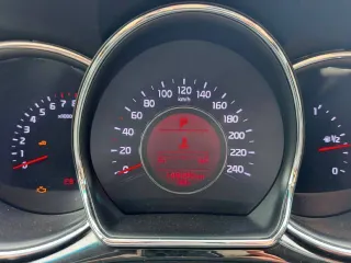 Kia Cee'd 2016 года выпуска, VIN: XWEHN512BG0036356.