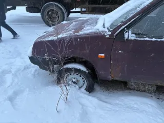 ВАЗ 21930 М844ВО86. Ключи отсутствуют. Вид транспорта: легковое авто. Год выпуска: не указан. VIN номер: не указан. Марка: ВАЗ. Модель: 21930.
