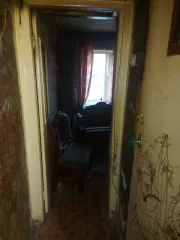 1/4 доли квартиры 47.8 кв. м в Тульской области, г. Новомосковск, ул. Олимпийская, д. 3а, кв. 62. Назначение: жилое, этаж 1. Кадастровый номер: 71:29:010702:581.