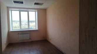 Нежилое помещение 82.7 кв.м, Челябинская область, г. Златоуст, п. Центральный, ул. Ленина, д. 34, пом. 16. Назначение: нежилое, общая площадь 82,7 кв.м., этаж 2, кадастровый номер 74:25:0100202:398.