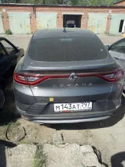 Renault Arkana RJCLE2M1X 2020 года, госномер М143АТ797, VIN X7LRJC2C465465368, ключ-карта. Мощность двигателя 114 л.с., объем 1598 см³, автоматическая коробка передач. Ключи в наличии, документы (СТС/ПТС) отсутствуют.