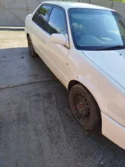 Toyota Corolla 2000 года, 100 лс, АКПП, легковой автомобиль, цвет белый, гос. № Н702ОО154, кузов AE1105350928