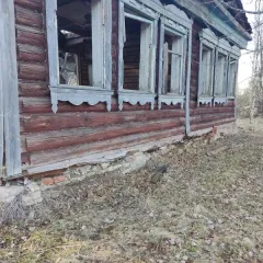 Нежилое здание, площадь 80,2 кв.м., кадастровый номер 62:05:1230101:71, местоположение: Рязанская область, Клепиковский район, с. Колычево, д.7 и земельный участок, на котором расположено здание, площадью 2664 кв.м., кадастровый номер 62:05:1230101:43. Материалы наружных стен здания: деревянные…