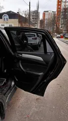 Bmw X6 2010 года, VIN: WBAFG2102BLN92421. Автомобиль не заводится из-за проблем с топливными форсунками. Боковые зеркала - царапины, повреждение лакокрасочного покрытия. Правое переднее крыло - скол, повреждение лакокрасочного покрытия (закрыто пленкой). Правый передний подкрылок - кустарная…