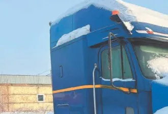 Freightliner FLC1200, 2000, Седельный тягач, Automobile "Freightliner FLC1200", седельный тягач, VIN 1FUYSSEB61LG21113, 2000 г.в.