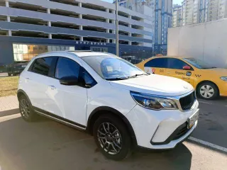 Maple X3 Pro, 2022 года, 104,7 лс, 25887 км, АКПП. Автомобиль марки Maple X3 Pro 2022 г.в., VIN номер LLV2C3B26N0006988. В залоге у ООО «Совкомбанк».