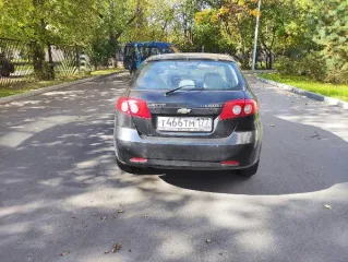 Шевроле Лачетти 2007 легковой автомобиль VIN XUUNF487J70001941 Марка: Шевроле Лачетти Модель: chevrolet, klan Привод: Передний Объем двигателя: 1399.0 Мощность двигателя: 95.0 Экологический класс: четвертый Пробег: 147152 Государственный регистрационный знак: T466TM177 Коробка передач: механическая…