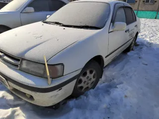 Toyota Corolla, 1992 г.в., тип ТС: легковой седан, регистрационный знак: К841УЕ27.