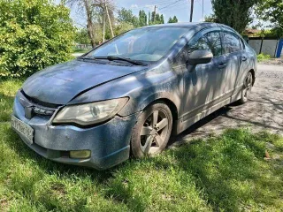 Honda Civic, 2007 года, 140 лс, 255657 км. Автомобиль: HONDA CIVIC; Идентификационный номер (VIN): JHMFD15208S207185; Год изготовления: 2007; Кузов: № JHMFD15208S207185; Шасси (рама): отсутствует; Паспорт транспортного средства: серия 7НК №700630.