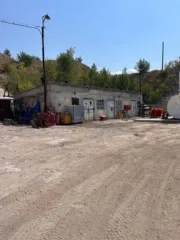 Здание нежилое надземный склад ГСМ 105,3 кв.м Саратовская область Основная информация:
Тип объекта: Здание нежилое (надземный склад ГСМ);
Площадь: 105,3 кв.м;
Адрес: Саратовская область, г. Вольск, пер. 2-й Заводской, д. 16А;
Кадастровый номер: 64:42:030211:70;
Количество этажей: 1;
Материал…