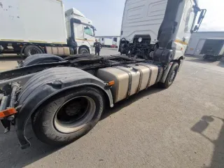 Грузовой тягач седельный КАМАЗ 5490-S5, 2021 г.в., г/н Н806ЕО761, VIN XTC549005M2549728, с видимыми повреждениями. Адрес: Ростовская область, Аксайский район, х. Маяковского, ул. Заводская, 43. Год выпуска: 2021 VIN номер: XTC549005M2549728 Марка грузовика: КАМАЗ 5490-S5 Модель грузовика: КАМАЗ…