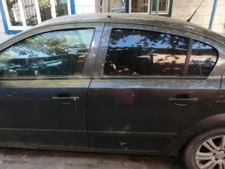 Opel Astra 2009 года выпуска. VIN кузова: W0L0AHL69AG007081. Отсутствует левая противотуманная фара, повреждено левое зеркало заднего вида, утерян задний госномерной знак, требует ремонт коробки передач и диска сцепления, электроника. Дополнительная информация и согласование осмотра по телефону…