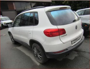 Volkswagen Tiguan 2013, 160 л.с., 186910 км, АКПП. Легковой автомобиль VOLKSWAGEN TIGUAN, 2013 года выпуска, VIN: XW8ZZZ5NZDG122214, КПП: Механическая.