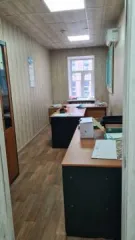 Нежилое помещение 638,6 кв.м и право аренды земельного участка 451 кв.м, Москва. Помещение в Москве, 638,6 кв.м и земельный участок, 451 кв.м. Недвижимое имущество в составе: 1) Нежилое помещение общей площадью 638,6 кв.м., кадастровый №77:01:0003035:2437, адрес: Российская Федерация, г.Москва…