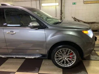 Acura MDX 2008 года, 304 лс, 352077 км, полный привод, АКПП. Транспортное средство ACURA MDX 2008 года выпуска, VIN 2HNYD28698H544218, гос. номер В020НТ197. Машина в хорошем техническом состоянии. Был заменён мотор на пробеге 307 т.км , перебирали АКПП примерно 220 т.км. Фары передние, замена линз…