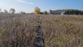 Право долгосрочной аренды земельного участка общей площадью 1 100 485 кв.м, кадастровый номер 02:47:000000:1823, адрес: Местоположение установлено относительно ориентира, расположенного в границах участка. Почтовый адрес ориентира: Республика Башкортостан, р-н. Уфимский, с/с. Николаевский, д…
