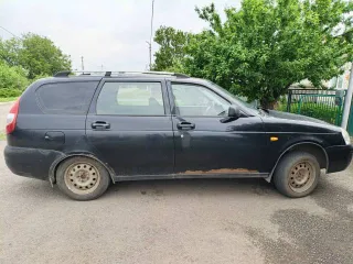 Lada Priora, 2011 года, 81 лс, 450000 км. Автомобили легковые: ВАЗ 217130, 2011 г.в., vin XTA217130B0054338, грз Р620КМ31.