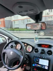 Peugeot 408, 2013, VIN Z8T4D5FEADM014753, находится в залоге у ПАО Сбербанк.
