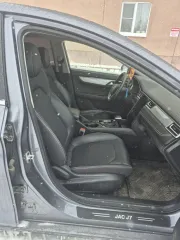 JAC J7 2023, (VIN) LJ12FKT37P4034198, 2023 года выпуска. Автомобиль марки JAC J7, (VIN) LJ12FKT37P4034198, 2023 года выпуска.