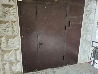 Нежилое помещение площадью 196.1 кв. м по адресу: г. Москва, ул. Дубнинская, д. 15, корп. 2, этаж 1. Назначение: свободное. Кадастровый номер: 77:09:0002029:11650.