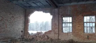Здание 1116,8 кв.м. и земельный участок 2938 +/- 38 кв.м. в Пермском крае. Земельный участок; кадастровый (или условный) номер: 59:18:0980101:221; площадь: 2938 +/- 38 кв.м.; назначение (разрешенное использование): Для производства сельскохозяйственной продукции (для размещения здания-телятника)…