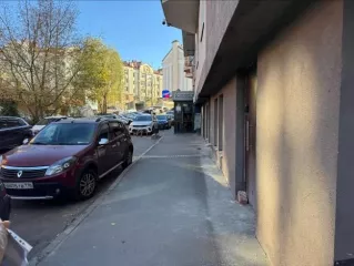 Нежилое помещение, площадь 166,9 кв.м, кад.№ 16:50:010322:637, этаж цокольный, 
Адрес: г. Казань, ул. Бехтерева, д.9а, пом.1012