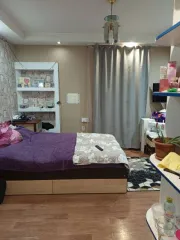 Квартира 27,1 кв.м, 2-комн., Кировская обл., Нолинский р-н, г. Нолинск, ул. Коммуны, д. 21а, кв. 2, помещения 3,4,5 на поэтажном плане. Кадастровый номер: 43:21:010140:155. Находится в совместной собственности.