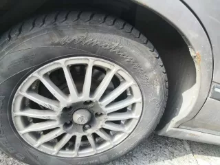 Автомобиль Toyota Crown, 1990 год, кузов LS131008926, серый.