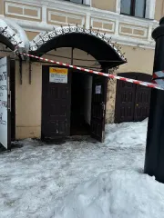 Нежилые помещения 130,3 кв.м, Ярославская обл, г Ростов Великий, и котел Tor 12. Нежилые помещения: помещение 1 этажа № 2, помещения 2 этажа № 2,3,5-10,12,34, общей площадью 130,3 кв.м., кадастровый номер: 76:19:010225:454, расположенные по адресу: Ярославская область, г Ростов Великий, ул Карла…