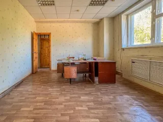 Медицинские склады 1845.5 кв.м и земельный участок 9177 кв.м, Липецкая область. Сооружение общей площадью 1 845,5 кв.м, кадастровый номер 48:16:0470102:43, и земельный участок общей площадью 9 177 +/- 34 кв.м, категория земель: земли населенных пунктов, вид разрешенного использования: под зданиями…