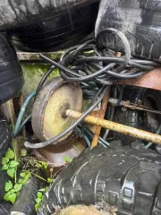 Металлические изделия 641 шт 165 кг Годные остатки: металлические изделия, лом черного и цветного металла – 641 штука, 165 килограмм Реализуется в качестве годных остатков, а также в качестве вторичного сырья, лома, утиля. Описание см. в разделе "документы" п. 3 извещения. Имущество продается в том…